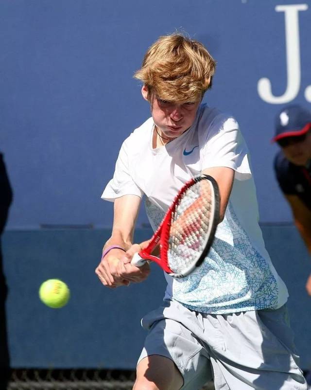 森西奥因身 森西奥因身